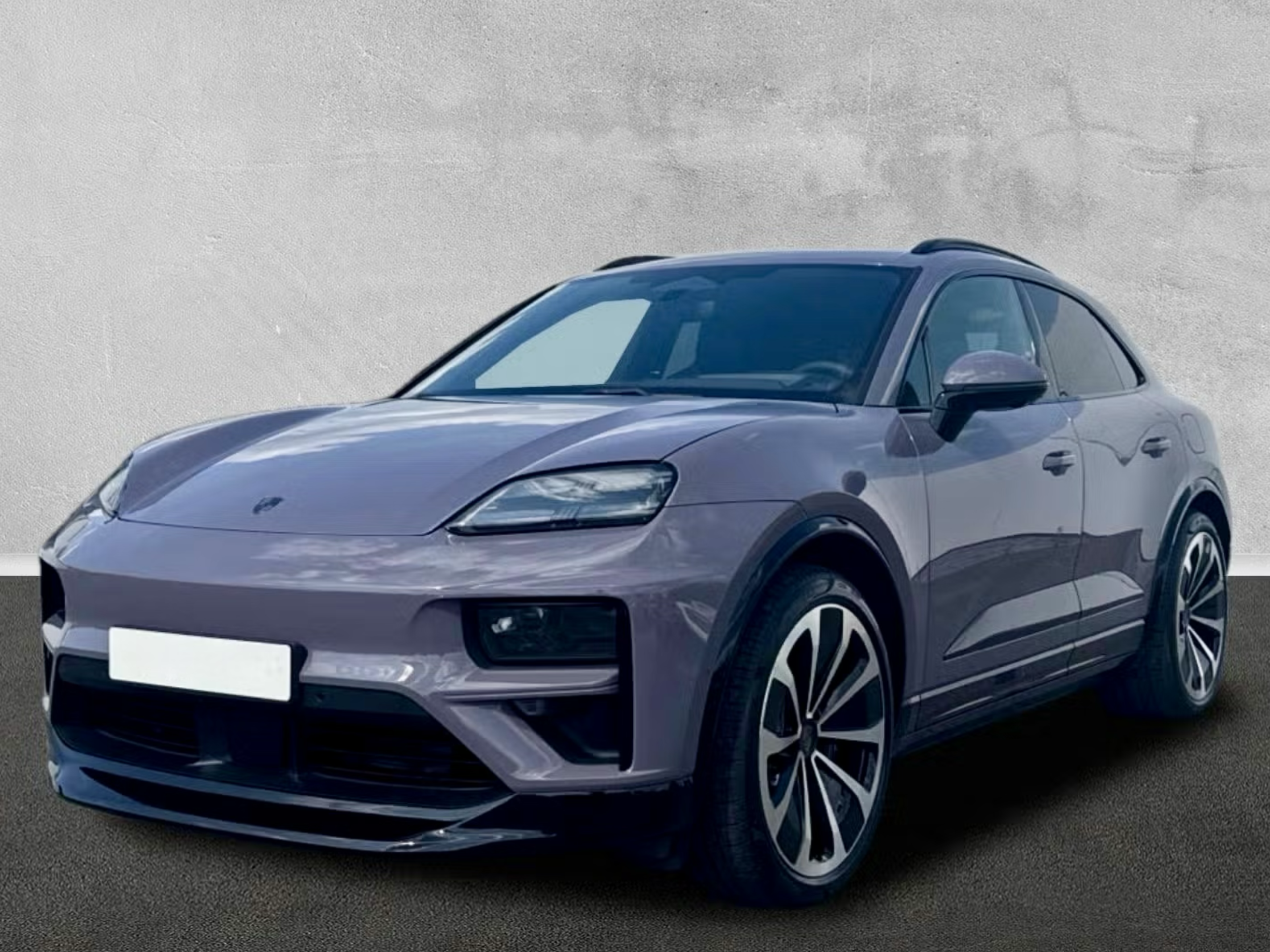 Porsche Macan Turbo | nové elektrické SUV | skladem | novinka | sportovní elektromobil | fialová Provance | černá kůže | výkon 584 koní | dojezd 538 km | max výbava | VIP sleva | české předváděcí auto | skladem ihned k předání | nákup online | AUTOiBUY.com